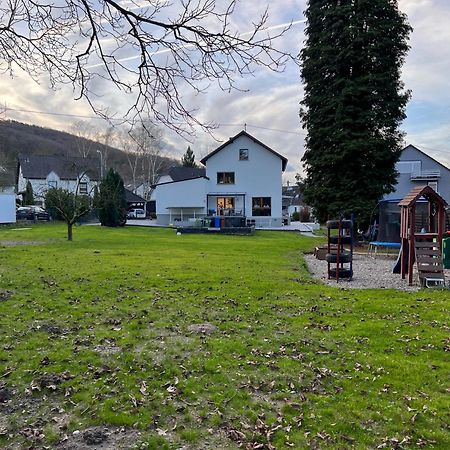 Rheinbreitbach Ferienwohnung In Rheinnaehe מראה חיצוני תמונה